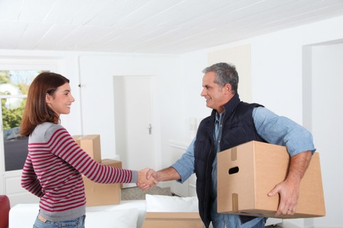 Office relocation packing and loading support in Swiss Cottage